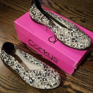 Corkys Sidewalk Shoes Size 10